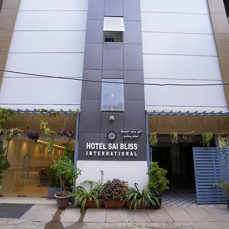Sai Bliss Residency, Manyata Tech Park Hotel Bangalore Buitenkant foto
