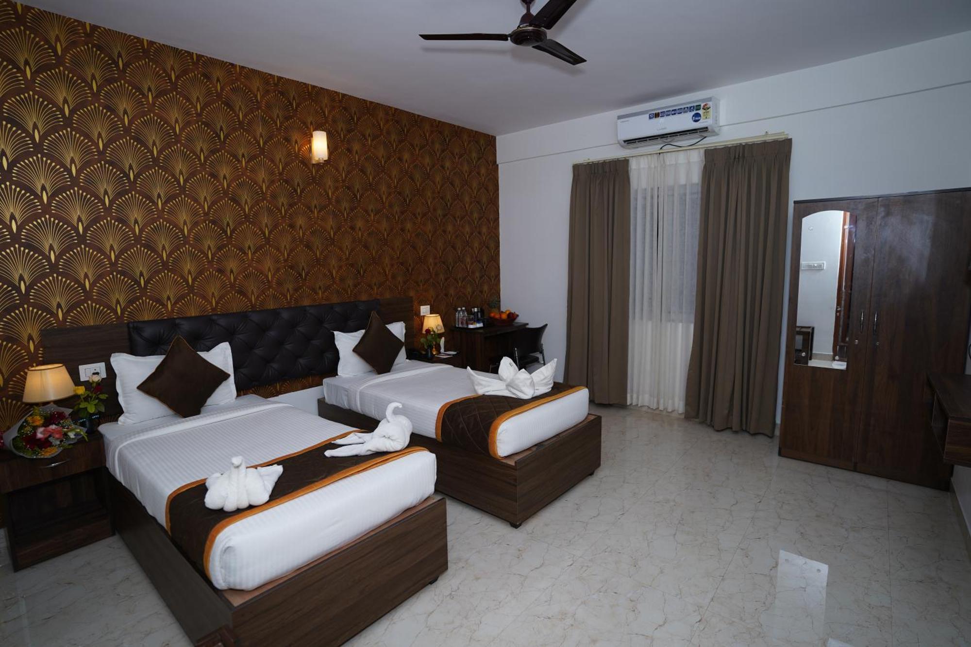 Sai Bliss Residency, Manyata Tech Park Hotel Bangalore Buitenkant foto